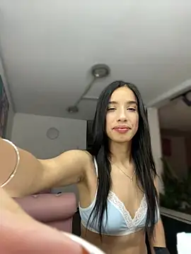 Snapshot of Praga_Pink chatting on February 15, 2026, 5:52 am Praga Pink online show from February 15, 2026, 5:52 am