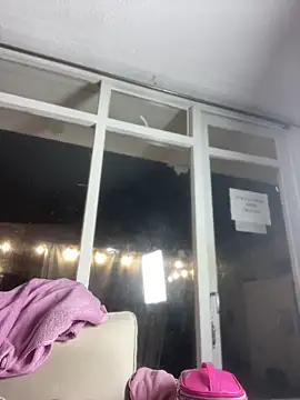 Snapshot of Praga_Pink chatting on February 9, 2026, 3:59 am Praga Pink online show from February 9, 2026, 3:59 am