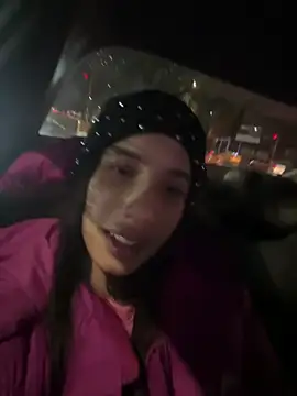 Snapshot of Praga_Pink chatting on February 3, 2026, 2:10 am Praga Pink online show from February 3, 2026, 2:10 am