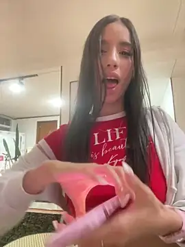 Snapshot of Praga_Pink chatting on February 18, 2026, 1:03 am Praga Pink online show from February 18, 2026, 1:03 am