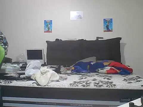 SOLESFETISHBR online show from April 23, 2026, 1:01 am