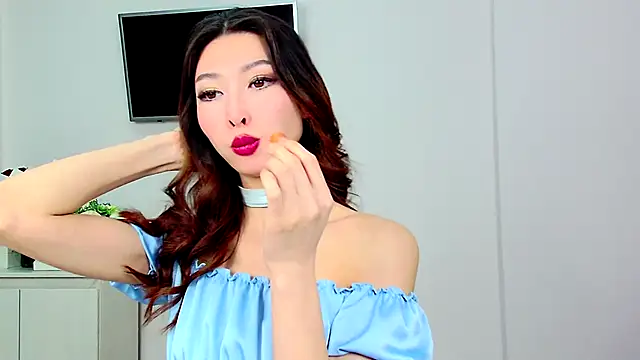 Snapshot of honey_yani chatting on January 21, 2025, 6:55 pm honey yani online show from January 21, 2025, 6:55 pm