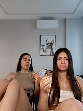 ShySonya online show from November 16, 2025, 11:48 am