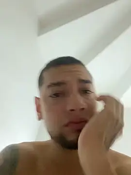 Snapshot of MrSoulMommy chatting on December 16, 2024, 5:43 pm MrSoulMommy online show from December 16, 2024, 5:43 pm