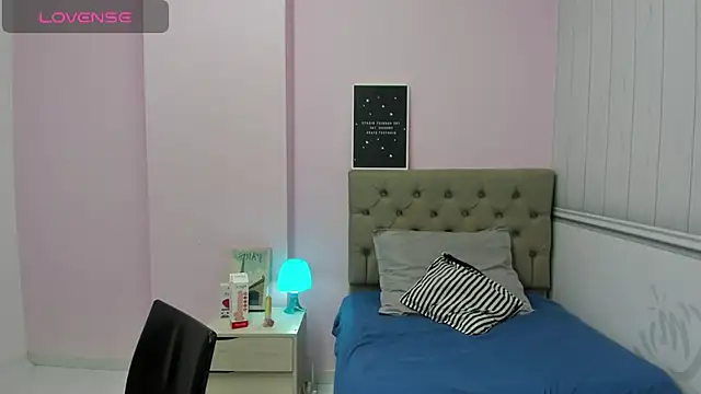 Snapshot of lauren_rios7 chatting on January 13, 2025, 9:52 pm lauren rios7 online show from January 13, 2025, 9:52 pm