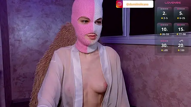 Domiiiniiicana online show from March 4, 2026, 1:41 pm