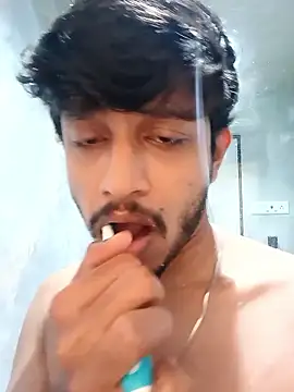 Snapshot of skinnyyyyyyyyy chatting on May 12, 2026, 3:36 am skinnyyyyyyyyy online show from May 12, 2026, 3:36 am