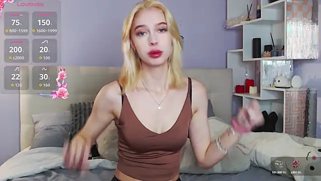 White Lioness online show from October 14, 2025, 3:45 pm