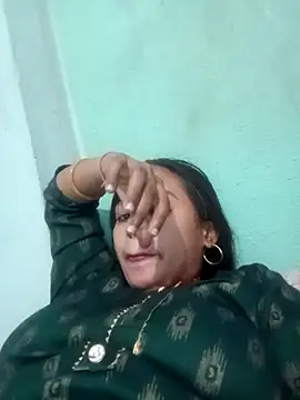 Surajpuja79 online show from February 14, 2026, 8:58 am