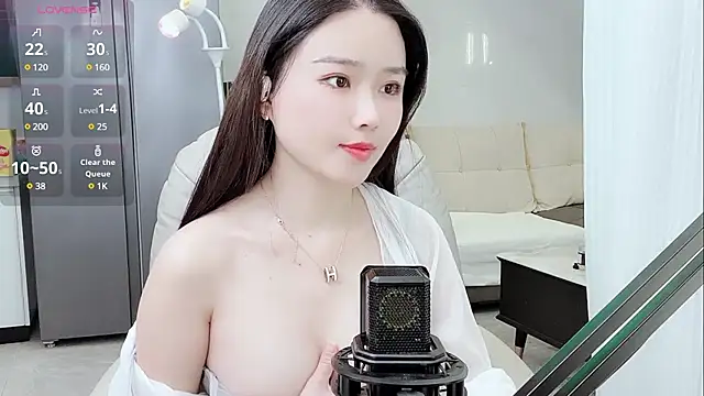 Snapshot of yoyo520- chatting on January 16, 2025, 11:37 pm yoyo520- online show from January 16, 2025, 11:37 pm