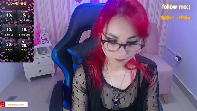 Snapshot of abril_ch_ chatting on March 6, 2025, 10:52 am abril ch online show from March 6, 2025, 10:52 am