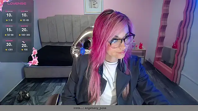 abril ch  online show from October 28, 2025, 10:47 am