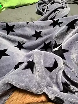 lapa525 online show from March 10, 2025, 7:50 pm