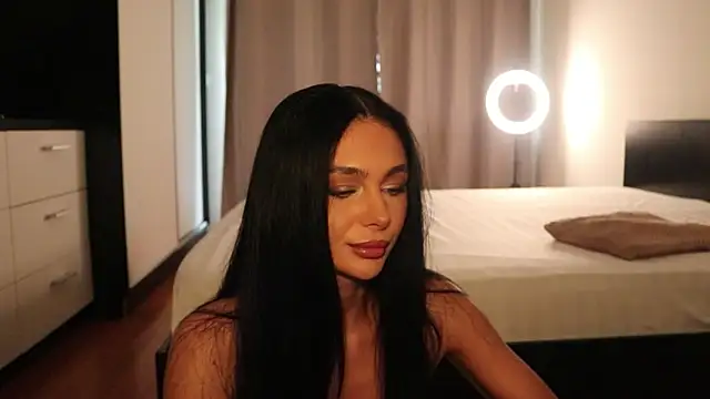 IvyKaelani online show from May 8, 2026, 11:47 am