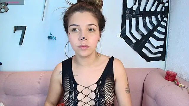 Snapshot of 1Sloppy_Fox4 chatting on October 26, 2025, 4:46 am 1Sloppy Fox4 online show from October 26, 2025, 4:46 am