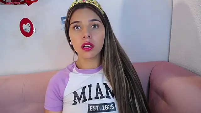 Snapshot of 1Sloppy_Fox4 chatting on February 25, 2025, 12:16 pm 1Sloppy Fox4 online show from February 25, 2025, 12:16 pm