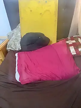 gloria7v05 online show from March 25, 2026, 12:59 pm