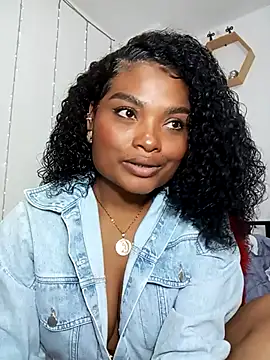 gianna smith online show from November 22, 2025, 9:35 pm