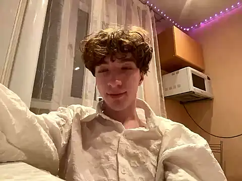 Snapshot of TrevorBenson chatting on March 19, 2025, 9:58 pm TrevorBenson online show from March 19, 2025, 9:58 pm