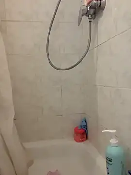 EmilyWi  online show from October 1, 2025, 2:32 pm