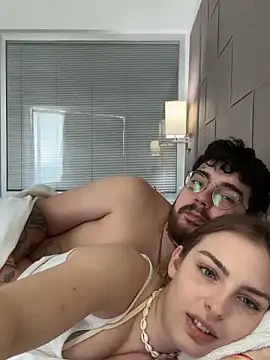 MrAndMrsSavage online show from March 22, 2025, 1:30 pm