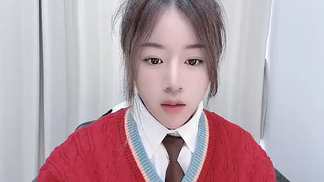 chloe-01 online show from December 13, 2024, 4:22 am