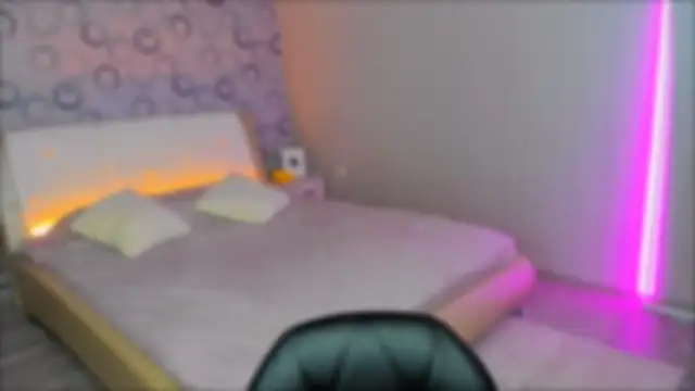 AlannaMiless online show from February 7, 2025, 5:10 am