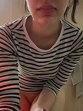 Snapshot of YeKaterinas chatting on December 30, 2024, 3:02 pm YeKaterinas online show from December 30, 2024, 3:02 pm