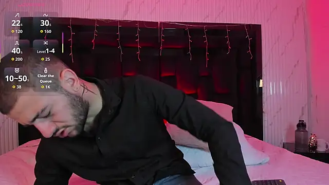 MaximusDick1  online show from April 3, 2026, 12:22 pm