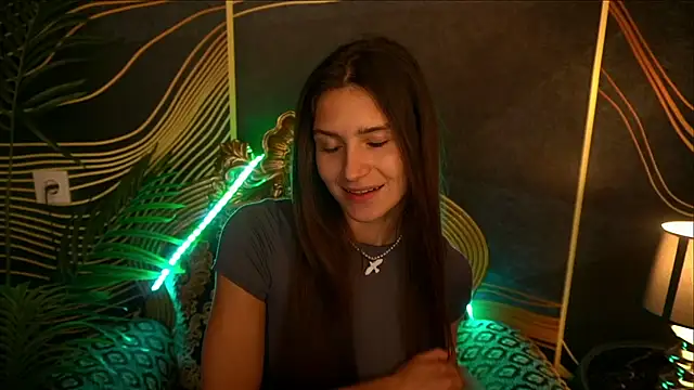 ValeryRoyale online show from March 18, 2025, 2:17 pm