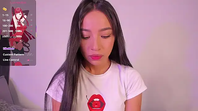 Snapshot of Mereo_leona chatting on October 2, 2025, 9:51 pm Mereo leona online show from October 2, 2025, 9:51 pm