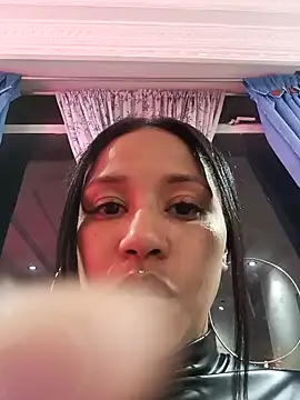 Snapshot of devi_black13_ chatting on January 11, 2025, 12:55 am devi black13 online show from January 11, 2025, 12:55 am