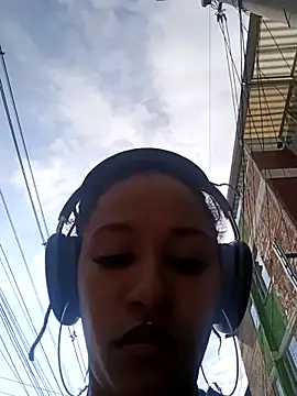 Snapshot of devi_black13_ chatting on December 7, 2024, 7:49 pm devi black13 online show from December 7, 2024, 7:49 pm