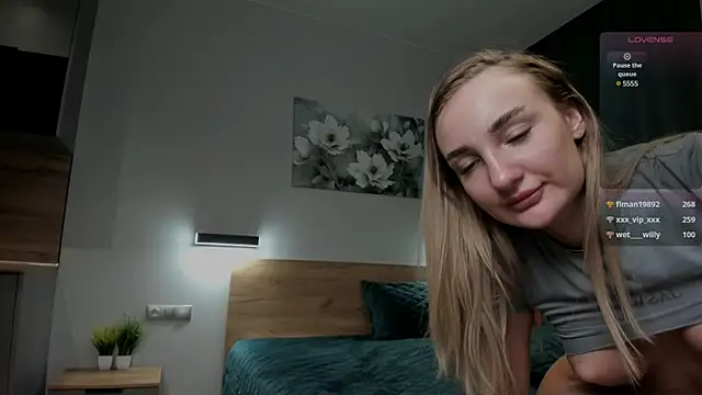 Snapshot of chloewallace chatting on March 1, 2025, 7:15 pm chloewallace online show from March 1, 2025, 7:15 pm