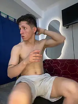 Snapshot of Bodyxx23 chatting on February 1, 2026, 2:32 am Bodyxx23 online show from February 1, 2026, 2:32 am