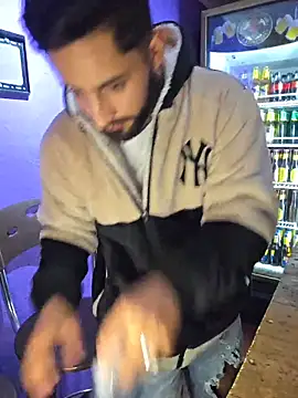 christangel 96  online show from October 5, 2025, 1:40 am