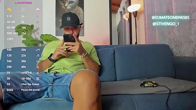 Snapshot of MattMeness chatting on February 25, 2025, 6:25 am MattMeness online show from February 25, 2025, 6:25 am