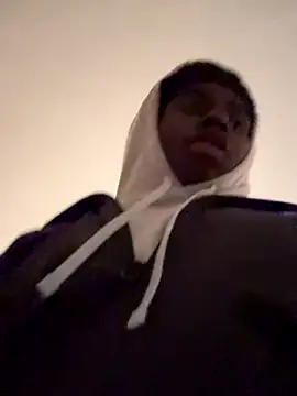 tokenkingtn online show from November 7, 2025, 1:26 pm