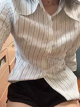 Mei 0906 online show from March 28, 2026, 4:46 am