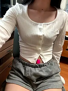 Mei 0906 online show from October 10, 2025, 6:14 am