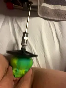 luisa1 online show from October 2, 2025, 6:33 pm