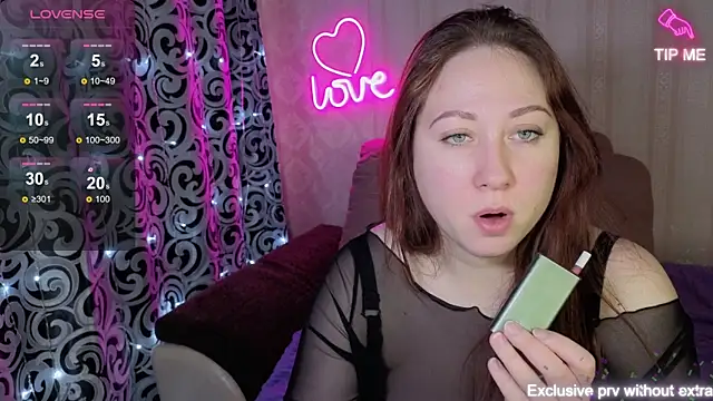 KellyCrystall online show from January 14, 2026, 9:13 am