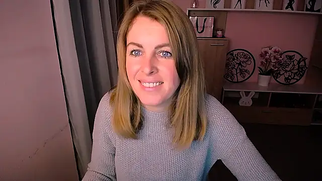 Hot Milady online show from January 14, 2025, 8:09 am