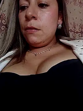 Snapshot of Katalina_S3xy chatting on October 11, 2025, 8:43 pm Katalina S3xy online show from October 11, 2025, 8:43 pm