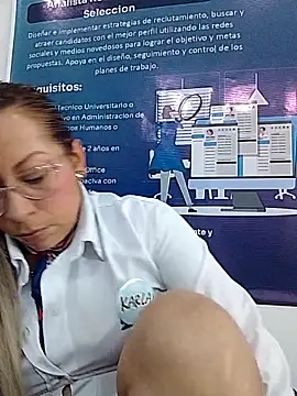 Snapshot of Katalina_S3xy chatting on December 18, 2025, 1:15 pm Katalina S3xy online show from December 18, 2025, 1:15 pm