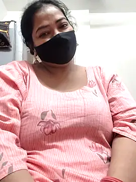 Snapshot of zeepe19 chatting on November 2, 2025, 4:39 am zeepe19 online show from November 2, 2025, 4:39 am