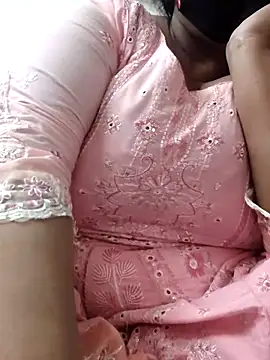 Snapshot of zeepe19 chatting on November 12, 2025, 7:34 am zeepe19 online show from November 12, 2025, 7:34 am