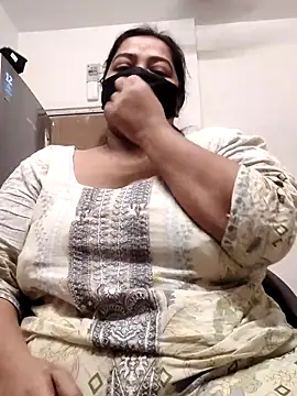 Snapshot of zeepe19 chatting on November 5, 2025, 2:58 am zeepe19 online show from November 5, 2025, 2:58 am