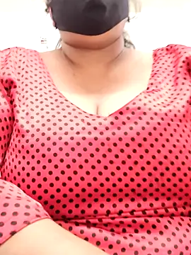 Snapshot of zeepe19 chatting on November 9, 2025, 7:56 am zeepe19 online show from November 9, 2025, 7:56 am