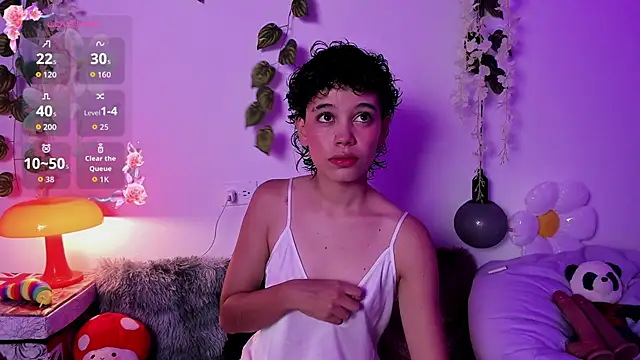 Snapshot of fernanda_indie chatting on September 22, 2025, 9:54 pm fernanda indie online show from September 22, 2025, 9:54 pm